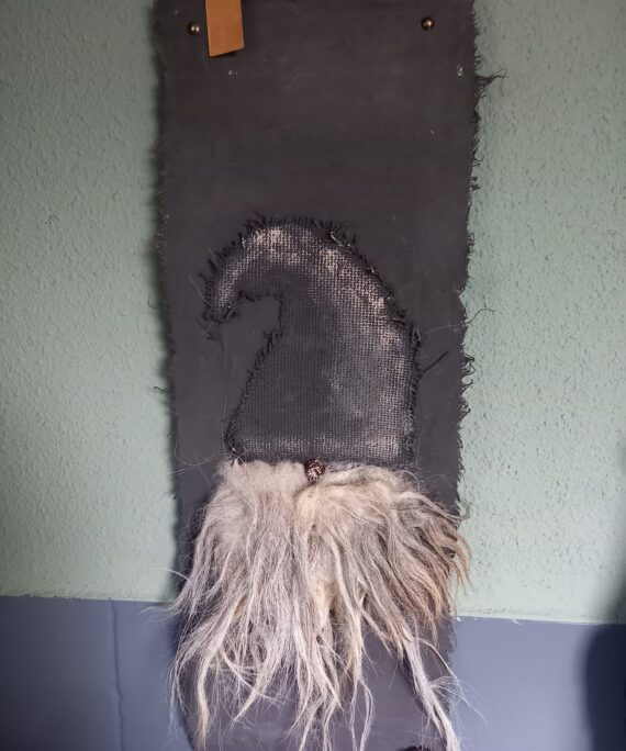 Doek met kabouter, jute/wol, handgemaakt